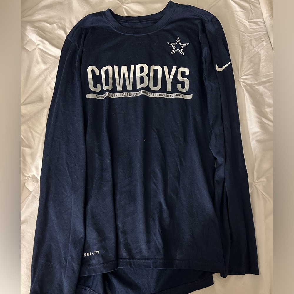 Nike Dry-Fit Cowboys long sleeve shirt